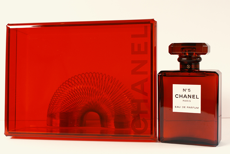 chanel no5 red